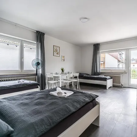 Voll Ausgestattete Mit Einzelbetten - Kueche - Wlan - Pkw-parkplatz *