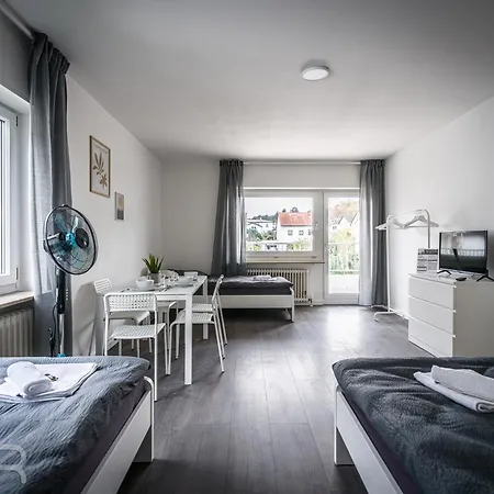 Voll Ausgestattete Mit Einzelbetten - Kueche - Wlan - Pkw-parkplatz Apartamento