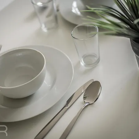 Voll Ausgestattete Mit Einzelbetten - Kueche - Wlan - Pkw-parkplatz