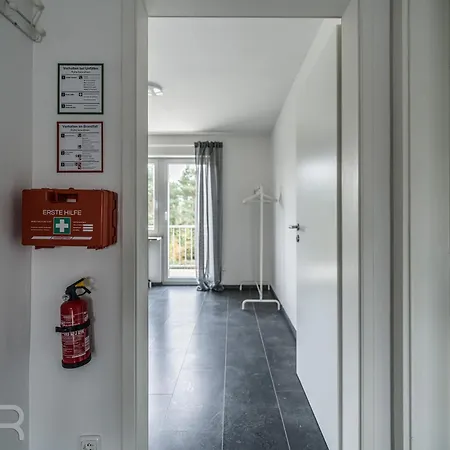 Voll Ausgestattete Mit Einzelbetten - Kueche - Wlan - Pkw-parkplatz Apartamento