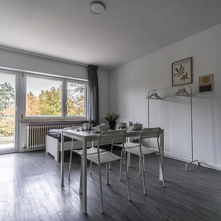 Voll Ausgestattete Mit Einzelbetten - Kueche - Wlan - Pkw-parkplatz *