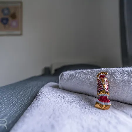 Apartment Voll Ausgestattete Mit Einzelbetten - Küche - Wlan - Pkw-parkplatz