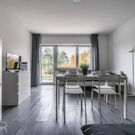 Voll Ausgestattete Mit Einzelbetten - Küche - Wlan - Pkw-parkplatz Apartment *