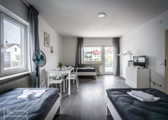 Voll Ausgestattete Mit Einzelbetten - Küche - Wlan - Pkw-parkplatz Apartment