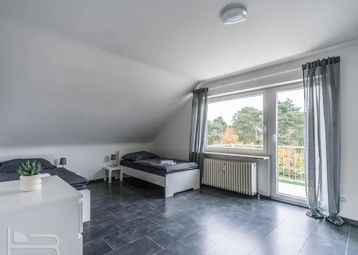 Voll Ausgestattete Mit Einzelbetten - Küche - Wlan - Pkw-parkplatz Apartment Rödermark